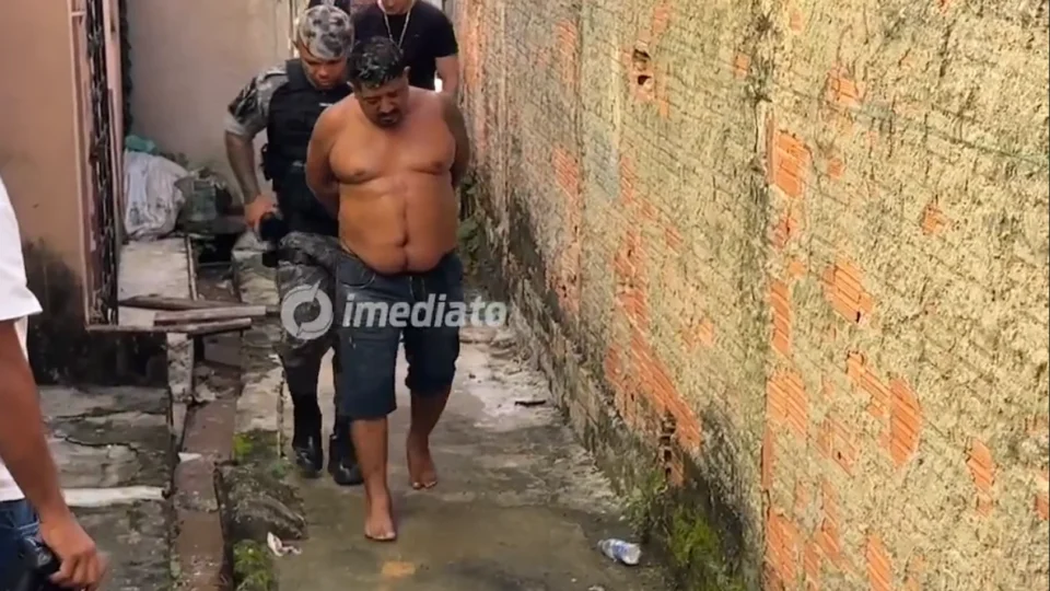 VEJA VÍDEO: vulgo ‘Sombra’ é preso em operação contra tráfico no bairro Redenção, em Manaus