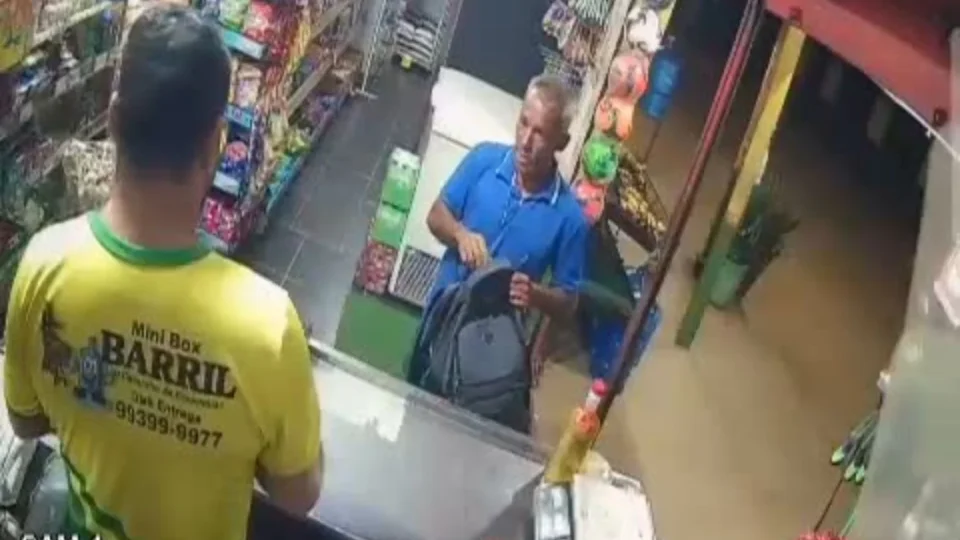 Dupla armada rouba moto e celulares em comércio na zona Sul de Porto Velho