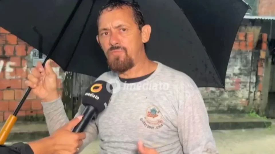 Chuva causa alagamentos e prejuízos em casas no bairro Monte das Oliveiras, em Manaus