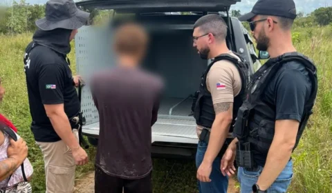 Homem é preso suspeito de matar o próprio irmão a facadas em Manacapuru