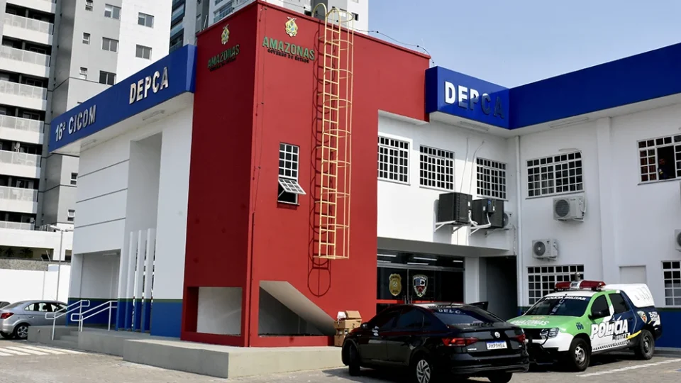 Padrasto abusa e engravida criança de 10 anos em Manaus