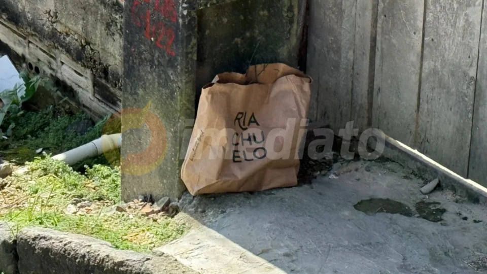Vídeo: Bebê é encontrado morto após ser abandonado dentro de sacola no bairro Alfredo Nascimento, em Manaus