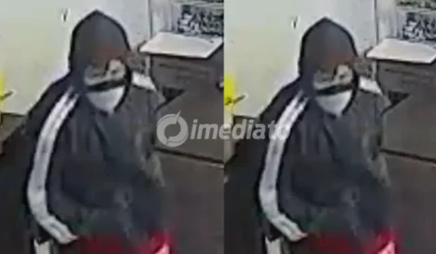 VÍDEO: Homem é procurado por roubo a estabelecimento comercial em Itapiranga, no Amazonas 