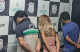 VÍDEO: ROCAM prende trio envolvido em assalto a loja no Adrianópolis após denúncias e ação do sistema Paredão