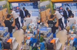 VÍDEO: Criminosos armados invadem loja e ameaçam funcionários e clientes no Centro de Manaus