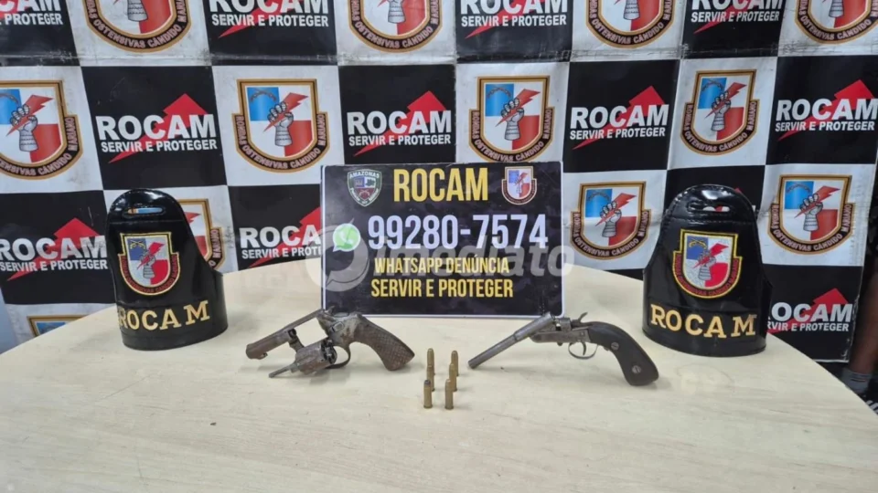 Denúncia anônima leva à prisão de dois homens e apreensão de armas no bairro São Jorge, em Manaus