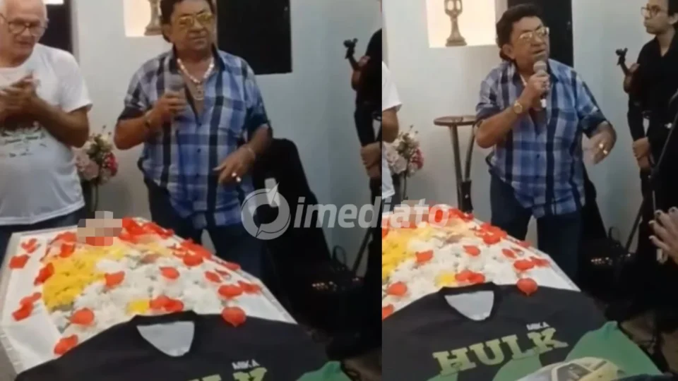 VÍDEO: Nunes Filho presta homenagem a falecido ao se apresentar durante velório em Manaus