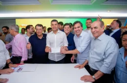 Saullo Vianna oficializa filiação ao MDB em ato com lideranças nacionais e estaduais