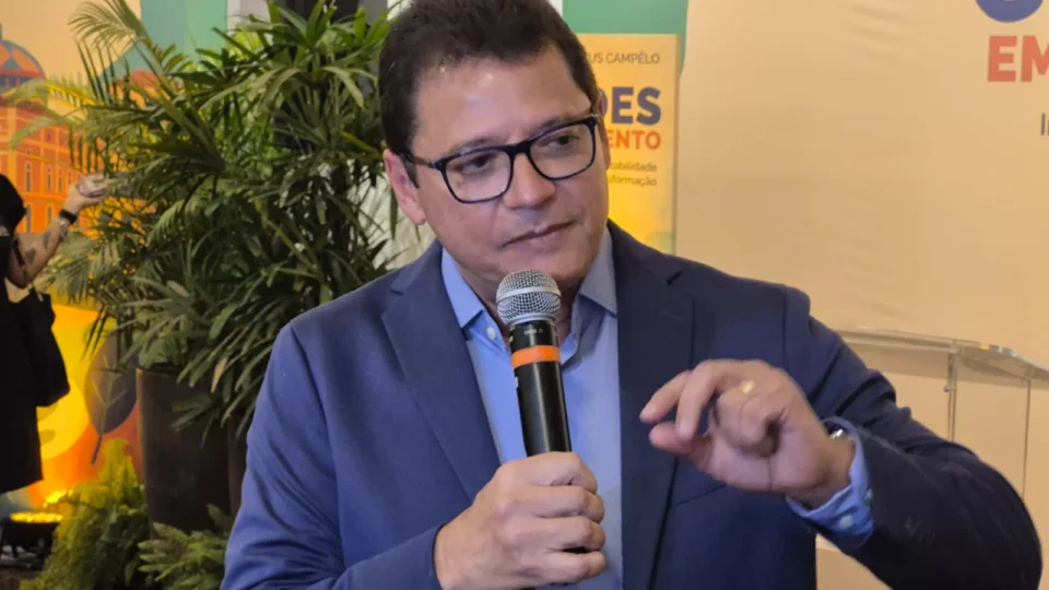 Secretário Marcellus Campêlo lança livro sobre inovação e sustentabilidade nas cidades em Manaus