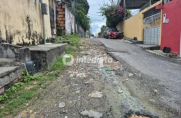 Moradores denunciam precariedade em rua da comunidade Terra Nova, na zona norte de Manaus