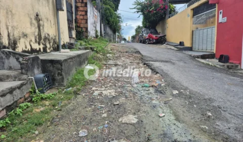 Moradores denunciam precariedade em rua da comunidade Terra Nova, na zona norte de Manaus