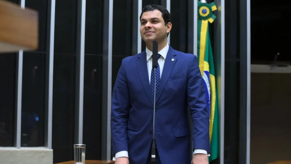 Saullo Vianna destaca legado na assistência social de Manaus