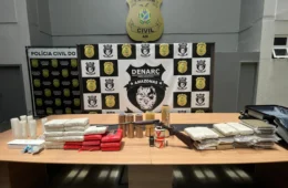 Operação da Polícia Civil prende três suspeitos e apreende 50 quilos de skunk em investigação sobre tráfico entre Manaus e Parintins