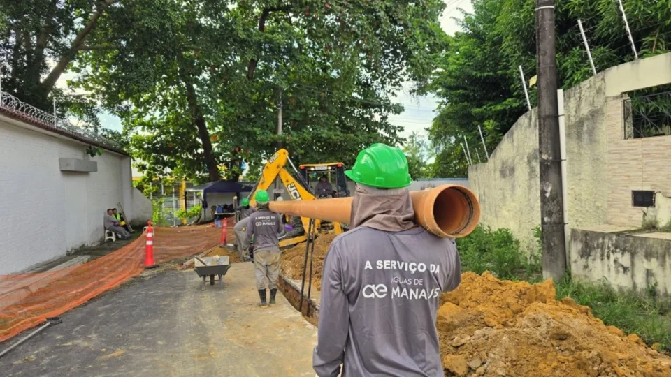 Ampliação da rede de esgoto contempla 42 trechos da cidade; Confira o cronograma semanal