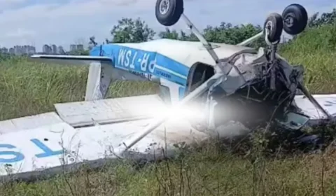 VEJA VÍDEO: avião monomotor cai no Aeroclube de Manaus e deixa um morto