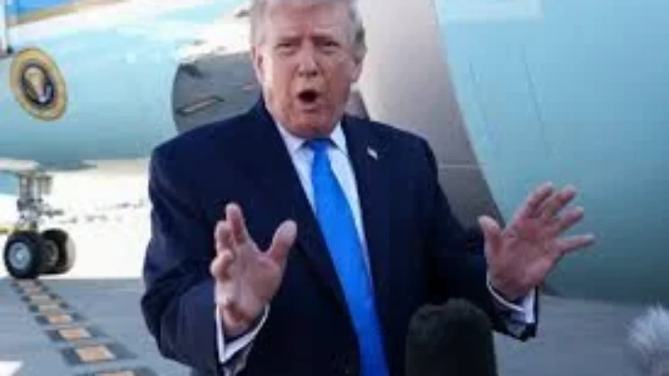 Trump diz que EUA estão em ‘negociações sérias’ para encerrar guerra com o Irã, mas volta a fazer ameaças