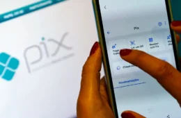 Instabilidade no Pix provoca falhas em transferências e afeta clientes de vários bancos neste sábado