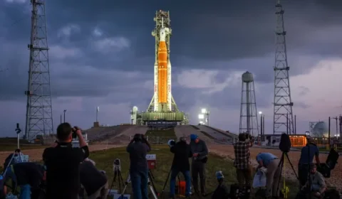 Missão histórica: NASA lança Artemis II com astronautas rumo à Lua