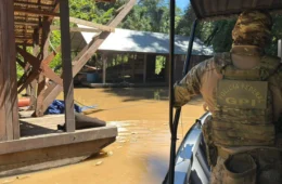 Operação destrói dragas e combate garimpo ilegal no Rio Madeira em Rondônia