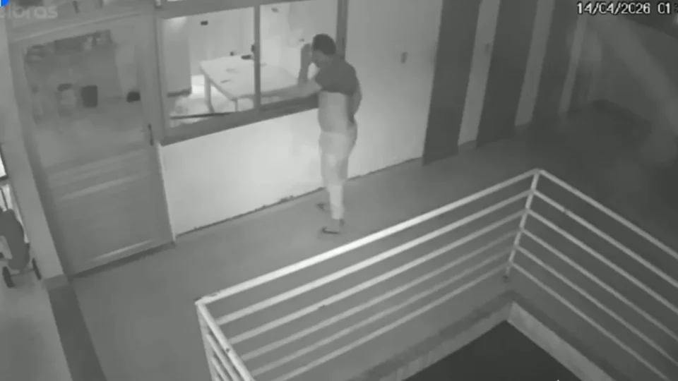 Homem invade posto e rouba fios de gerador na bairro Adrianópolis