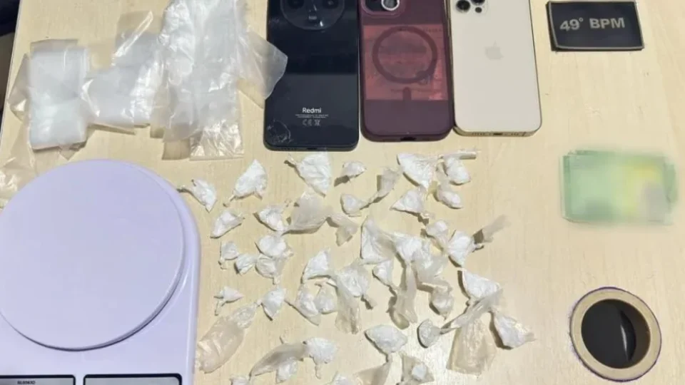 Duas mulheres são detidas suspeitas de tráfico após denúncias de tiros em Uruará