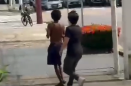 Relato e novos vídeos mostram alunos de direito testando arma de choque em Belém