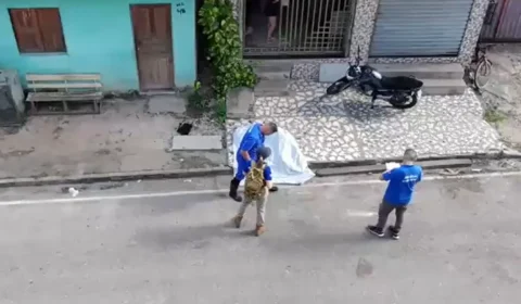 Homem é morto a tiros em frente de casa na Terra Firme