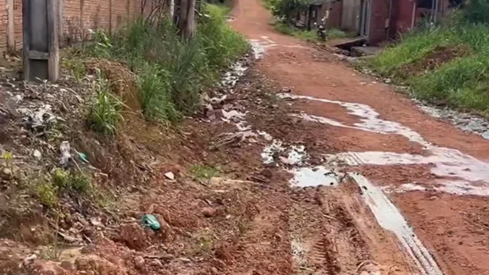 Moradores denunciam abandono há mais de 20 anos no bairro Cidade Nova em Porto Velho
