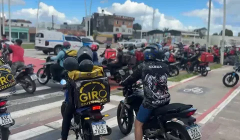 Motociclistas fazem ato por justiça após morte de entregadora em Belém