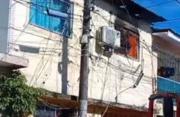 Vídeo: incêndio atinge casa no distrito de Icoaraci, em Belém
