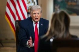Trump volta a criticar Otan e faz provocação ao papa Leão XIV em rede social