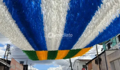 Veja os preparativos para a Copa do Mundo na Rua 3 do bairro Alvorada 1
