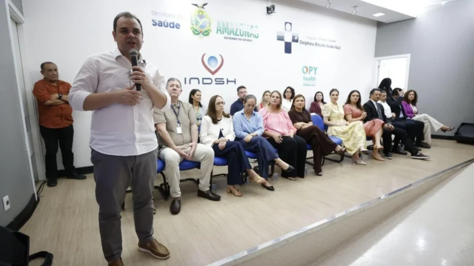 Governador Roberto Cidade lança ações para ampliar atendimento à saúde feminina com o programa +Saúde da Mulher