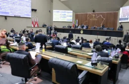 Aleam vai escolher novo governador do Amazonas após renúncia de Wilson Lima e Tadeu de Souza