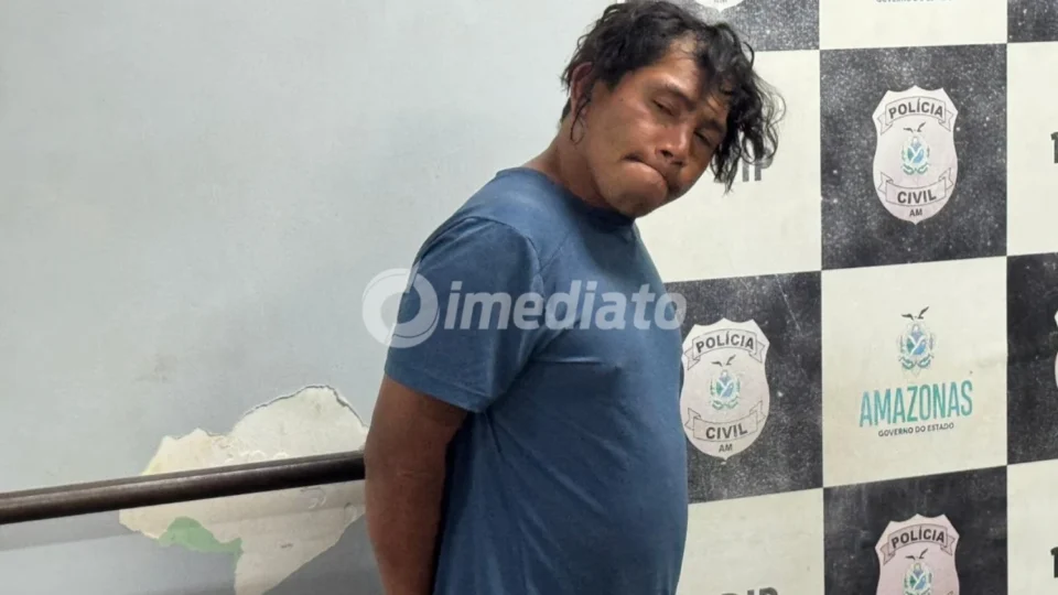 Homem é preso após agredir e morder os seios de atendente em conveniência no Parque das Laranjeiras, em Manaus