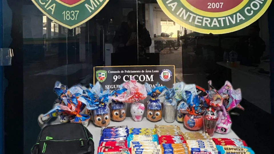 Adolescente é apreendida após tentar furtar 13 ovos de Páscoa e 86 barras de chocolates em shopping de Manaus