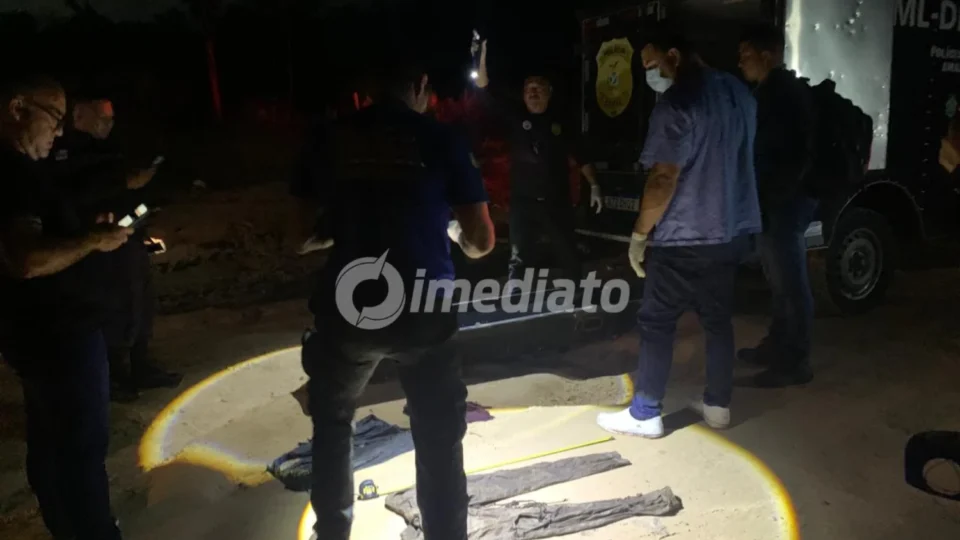 Ossada humana é encontrada próxima ao ramal e assusta moradores no bairro Jorge Teixeira