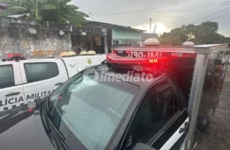 IMAGENS FORTES: Homem é morto a tiros dentro de casa após ser perseguido por suspeitos no Mutirão, em Manaus