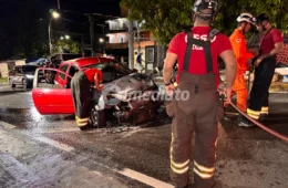 Incêndio em veículo na Avenida São Jorge mobiliza bombeiros e causa transtornos no trânsito em Manaus
