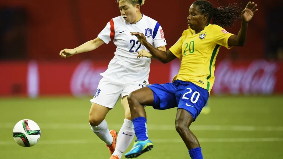 Seleção Brasileira Feminina enfrenta a Coreia do Sul com vantagem histórica na estreia do FIFA Series neste sábado (11)