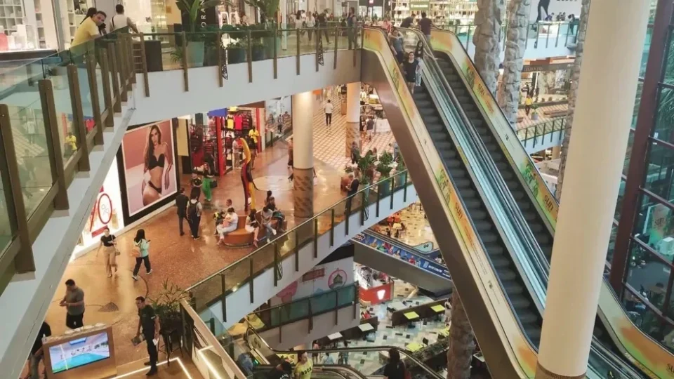 Comércio de Manaus terá horário reduzido nesta Sexta-feira Santa; confira