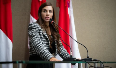 Débora Menezes apresenta projeto para proteger quem denuncia violência contra crianças no Amazonas