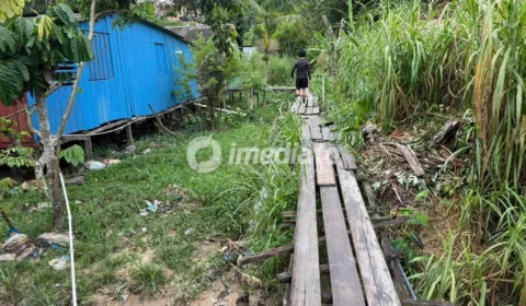 Ponte prestes a desabar coloca moradores em risco e comunidade cobra ação urgente das autoridades em Manaus