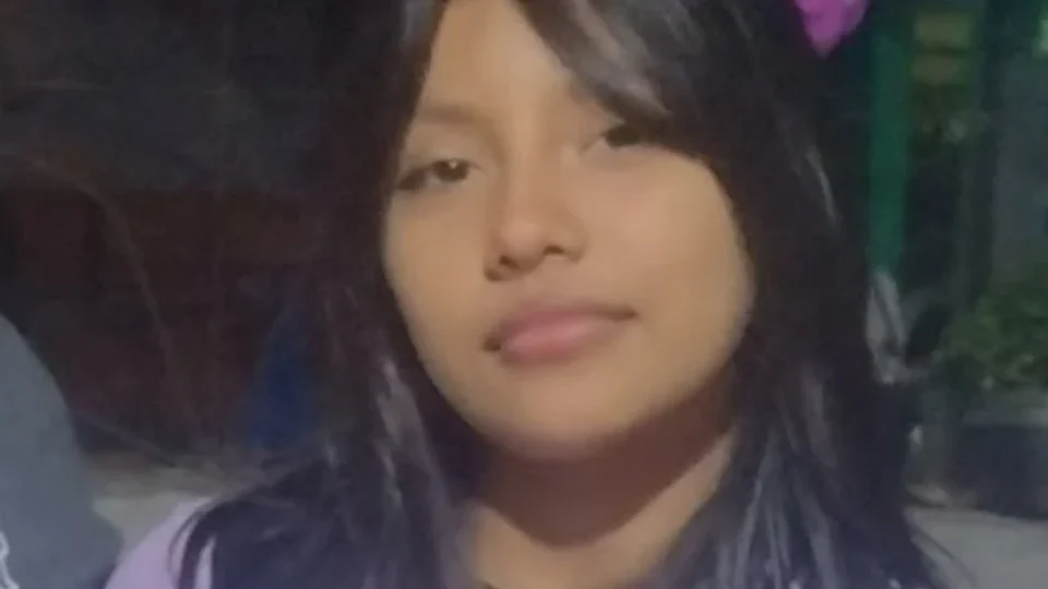 Adolescente de 15 anos desaparece após fugir de abrigo em Manaus e família faz apelo urgente