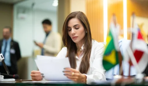 Débora Menezes (PL) acompanha caso de abuso sexual contra crianças em escolinha de futebol em Manaus