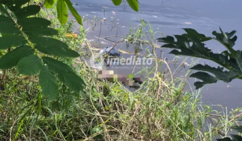 Imagens chocantes: Corpo de homem é encontrado decapitado em igarapé no bairro da Glória, em Manaus