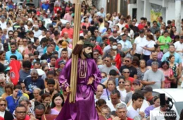 Mais de 40 procissões devem alterar o trânsito em Manaus nesta Sexta-feira Santa