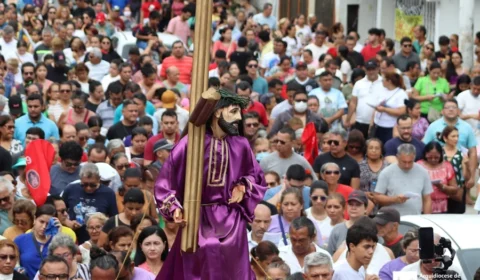 Mais de 40 procissões devem alterar o trânsito em Manaus nesta Sexta-feira Santa
