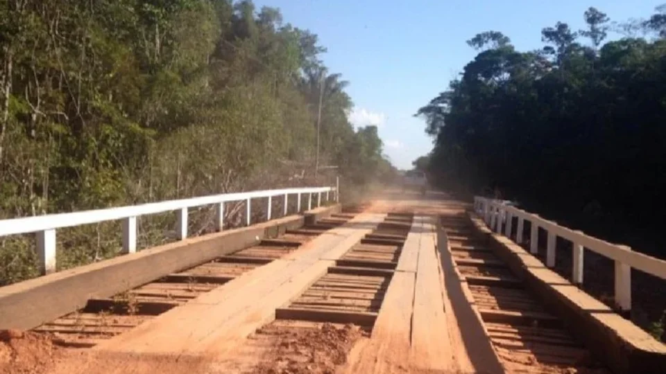 Ibama autoriza construção de três pontes de concreto no Trecho do Meio da BR-319
