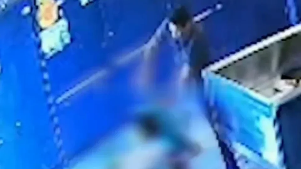 Veja vídeo: Funcionário mata dono de oficina com mais de 40 facadas no Distrito Federal